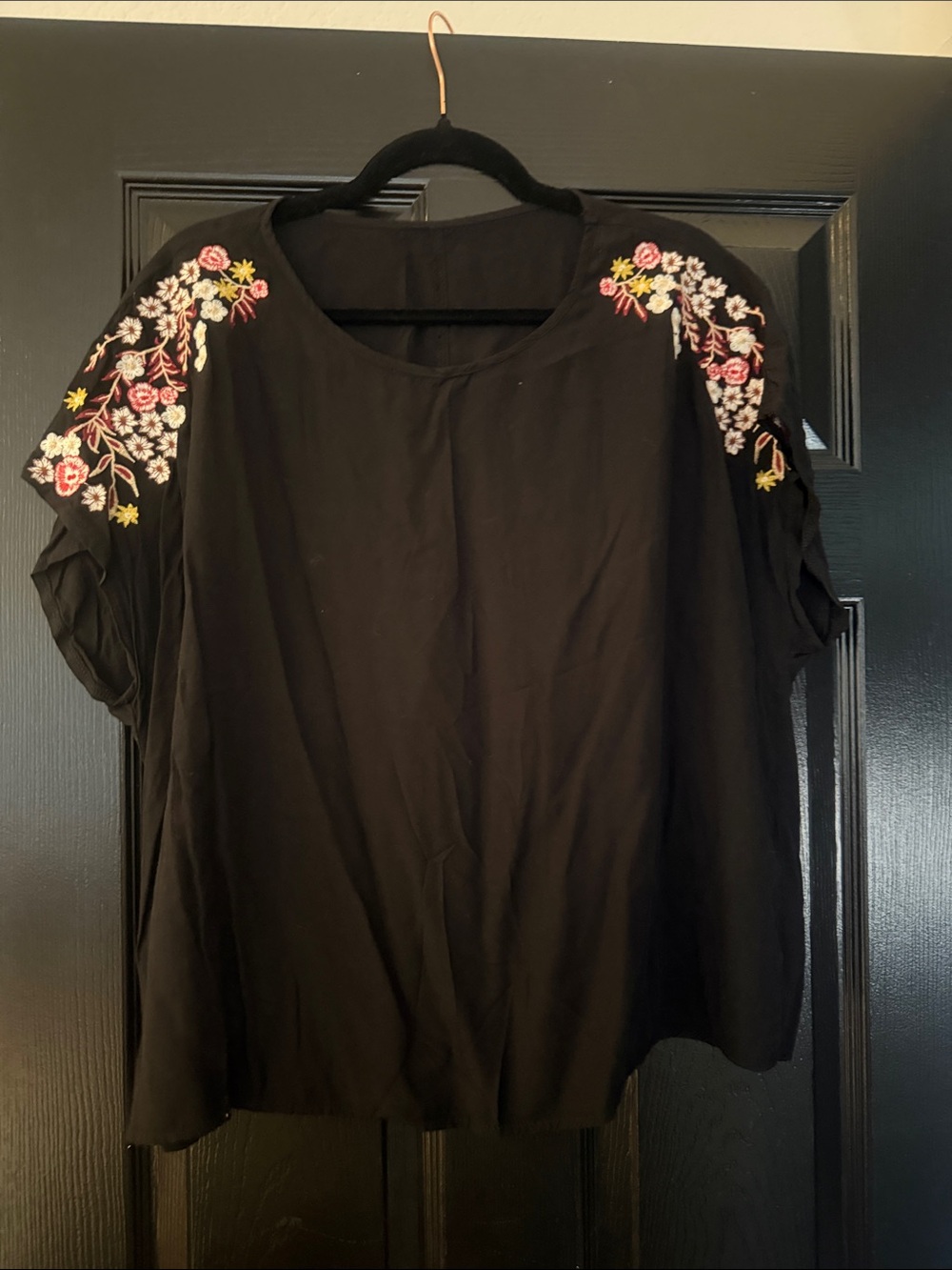 Black Embroidered Floral Shoulder Blouse